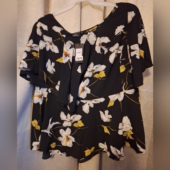 M/18 Floral Top #7670 - Picture 6 of 6